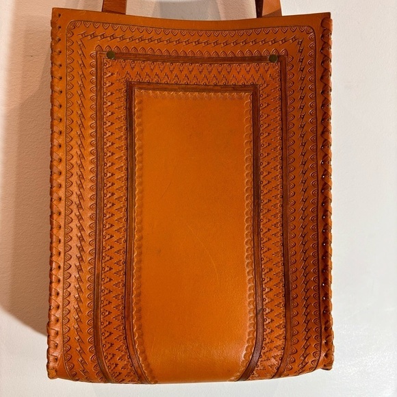LEATHER Tooled Handmade Tote Shoulder Bag - Picture 6 of 8